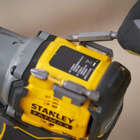 Aparafusadora de Impacto Stanley V20 18V 2X2Ah